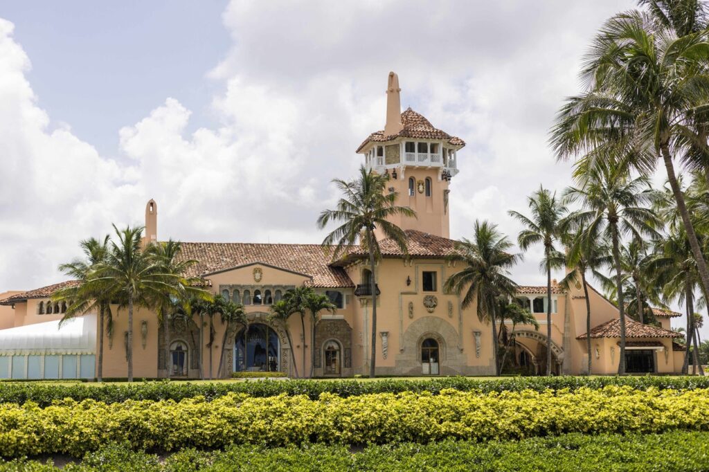 Pogled na Mar-a-Lago, Palm Beach, Florida